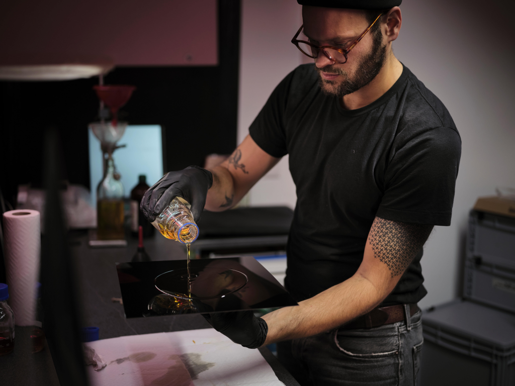 Silver and light collodion wetplate kollodium nassplatte berlin  workshop tintype Maximilian Zeitler 